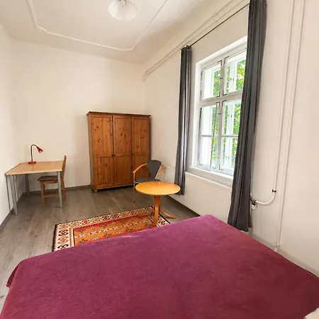 Apartament Dinnyes Kuria